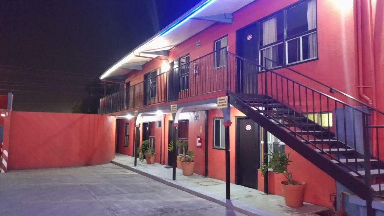 Motel Agora Энсенада Экстерьер фото